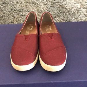 Toms slip Ins